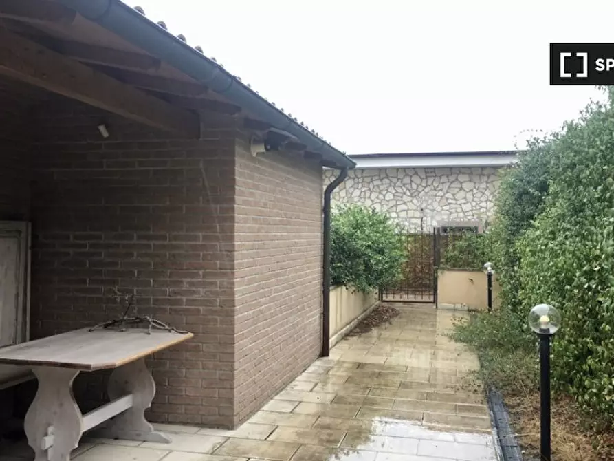 Immagine 8 di Appartamento in affitto  in Via di Tor Pagnotta a Roma