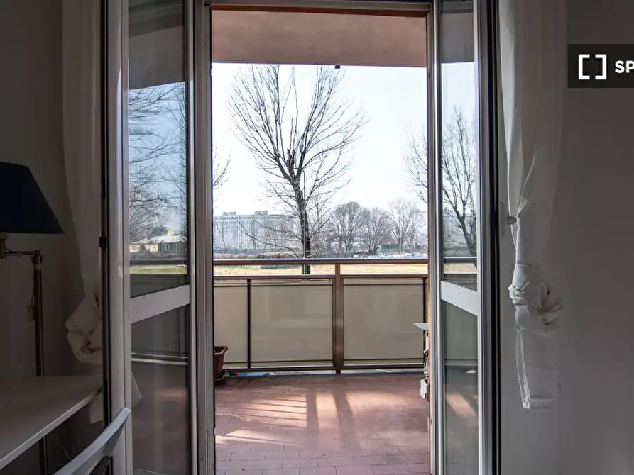 Immagine 5 di Camera condivisa in affitto  in Viale Ungheria a Milano