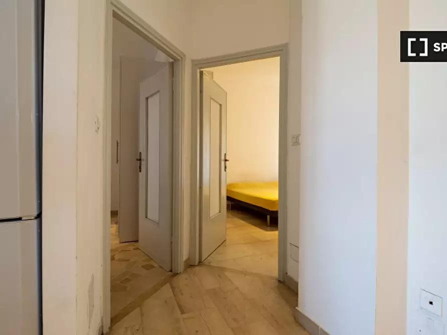 Immagine 15 di Camera condivisa in affitto  in Via Fratelli Rosselli a Milano