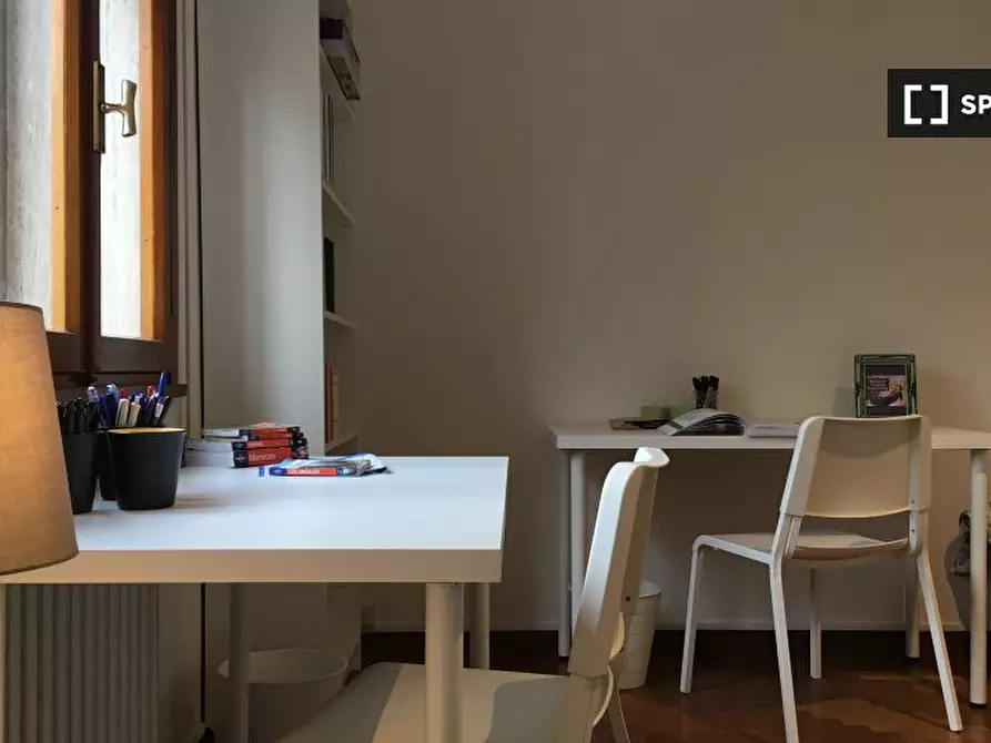 Immagine 3 di Camera condivisa in affitto  in Via Federico Confalonieri a Padova