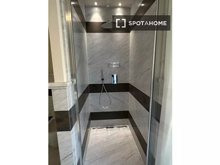 Immagine 4 di Ufficio in affitto  in Via dei Brunelleschi a Firenze