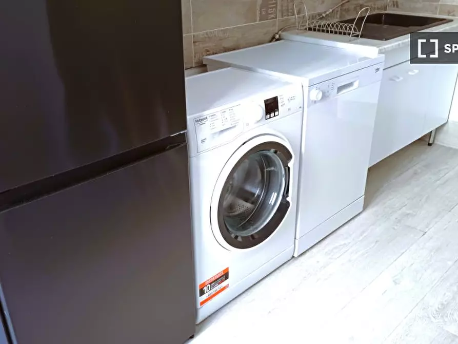 Immagine 14 di Camera condivisa in affitto  in Via Aldo Manuzio a Genova