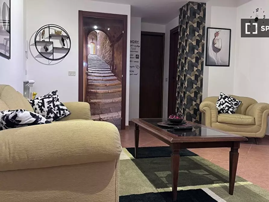 Immagine 1 di Appartamento in affitto  in Via Roberto Rossellini a Roma