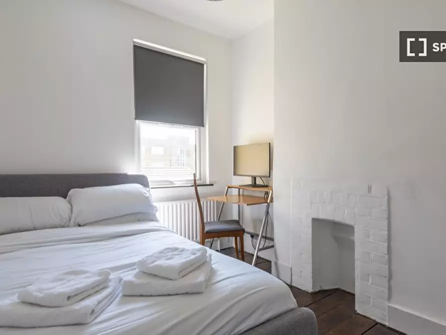 Immagine 15 di Appartamento in affitto  in Station Cres a Tottenham