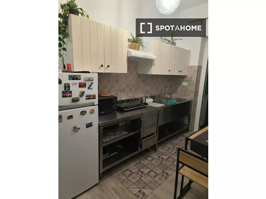 Immagine 5 di Appartamento in affitto  in Via Tuscolana a Roma