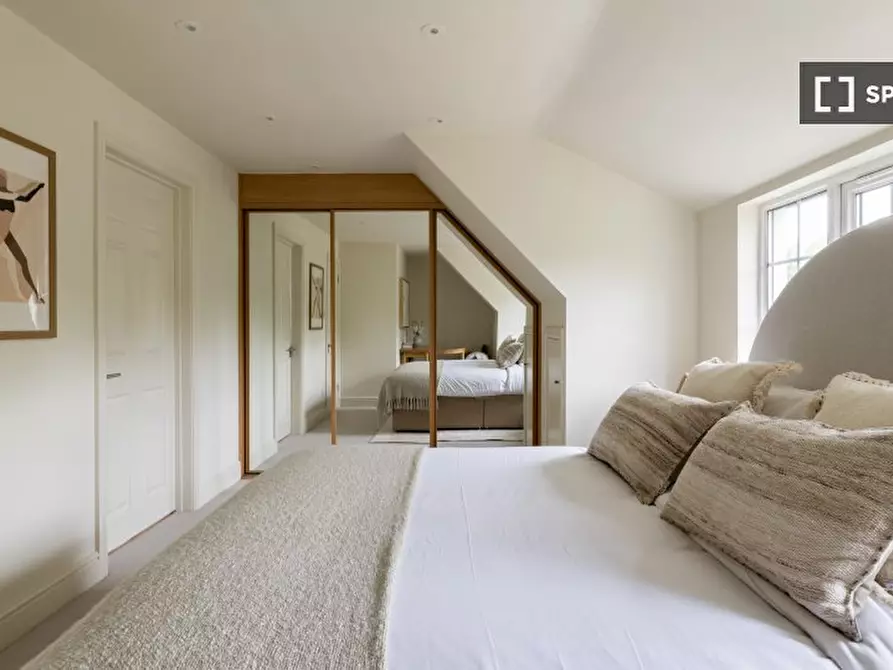 Immagine 2 di Appartamento in affitto  in Lyndhurst Avenue a Barnet