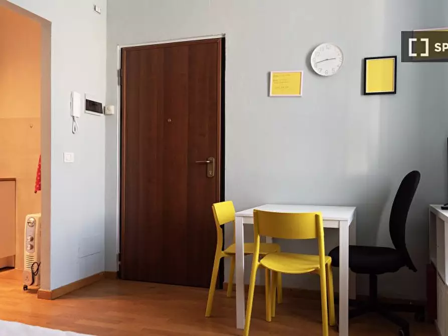 Immagine 5 di Appartamento in affitto  in Via Varesina a Milano