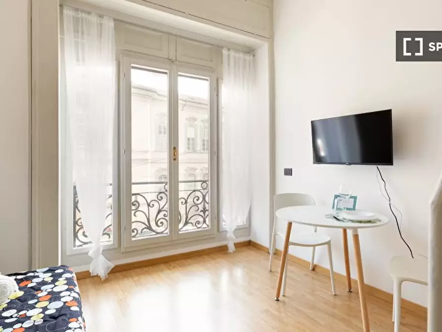 Immagine 16 di Ufficio in affitto  in Corso Magenta a Milano