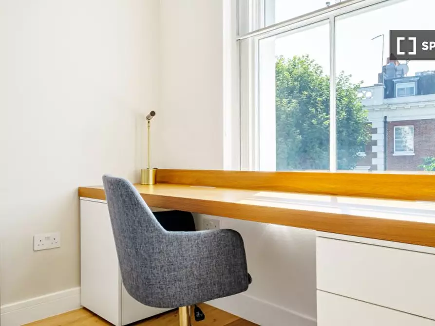 Immagine 9 di Appartamento in affitto  in Old Brompton Rd a Kensington