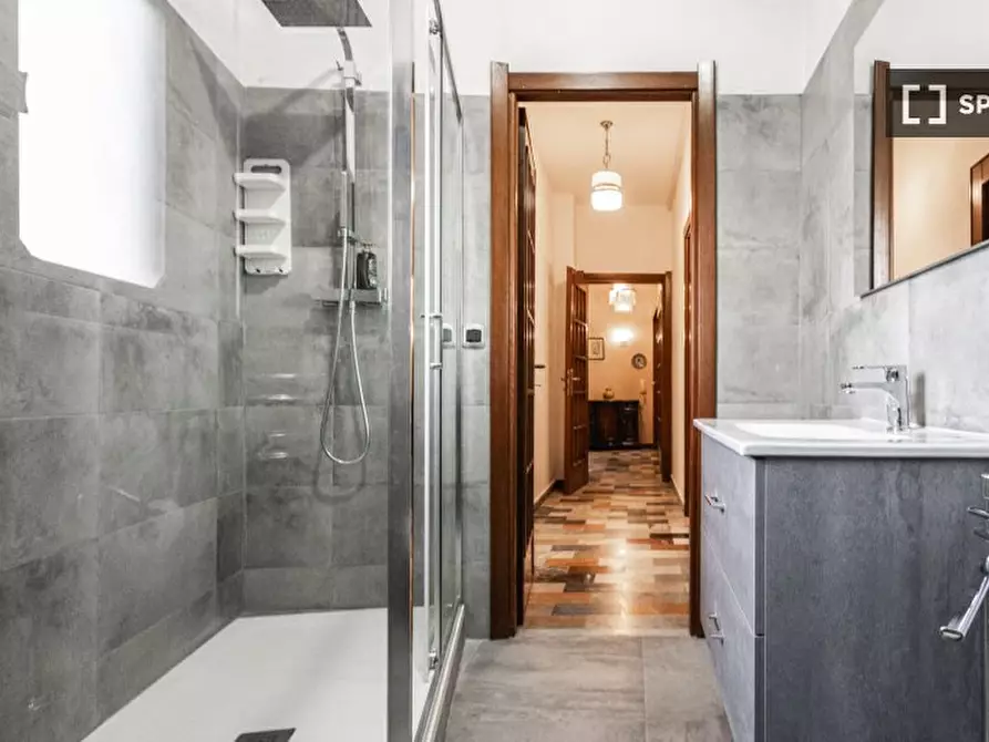 Immagine 4 di Camera condivisa in affitto  in Via Machiavellia a Cagliari