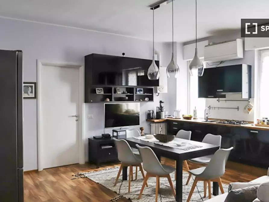 Immagine 7 di Camera condivisa in affitto  in Via Tavazzano a Milano