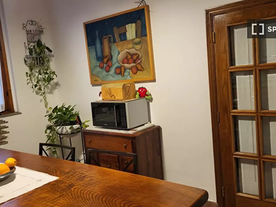 Immagine 5 di Camera condivisa in affitto  in Via della Chiesa a Calenzano