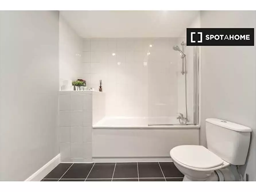 Immagine 8 di Appartamento in affitto  in Flata 1 Brick Ln a Enfield