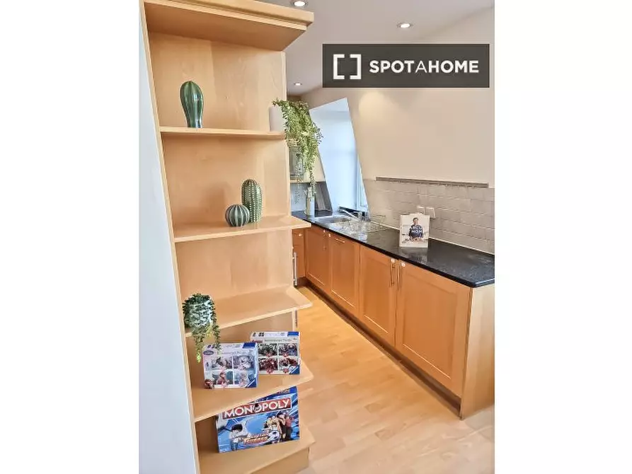 Immagine 2 di Appartamento in affitto  in Swan St a Camberwell