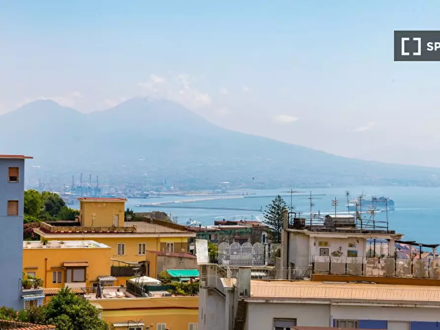 Immagine 15 di Appartamento in affitto  in Vico Petraio a Napoli