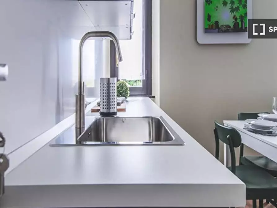 Immagine 15 di Camera condivisa in affitto  in Viale Nazario Sauro a Milano