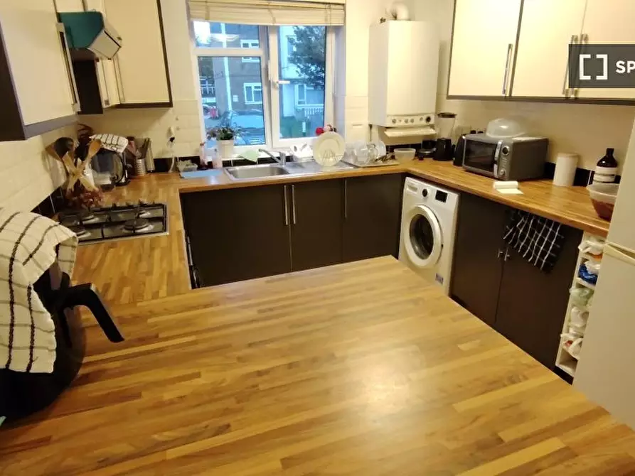 Immagine 10 di Camera condivisa in affitto  in Queen Caroline St a Hammersmith