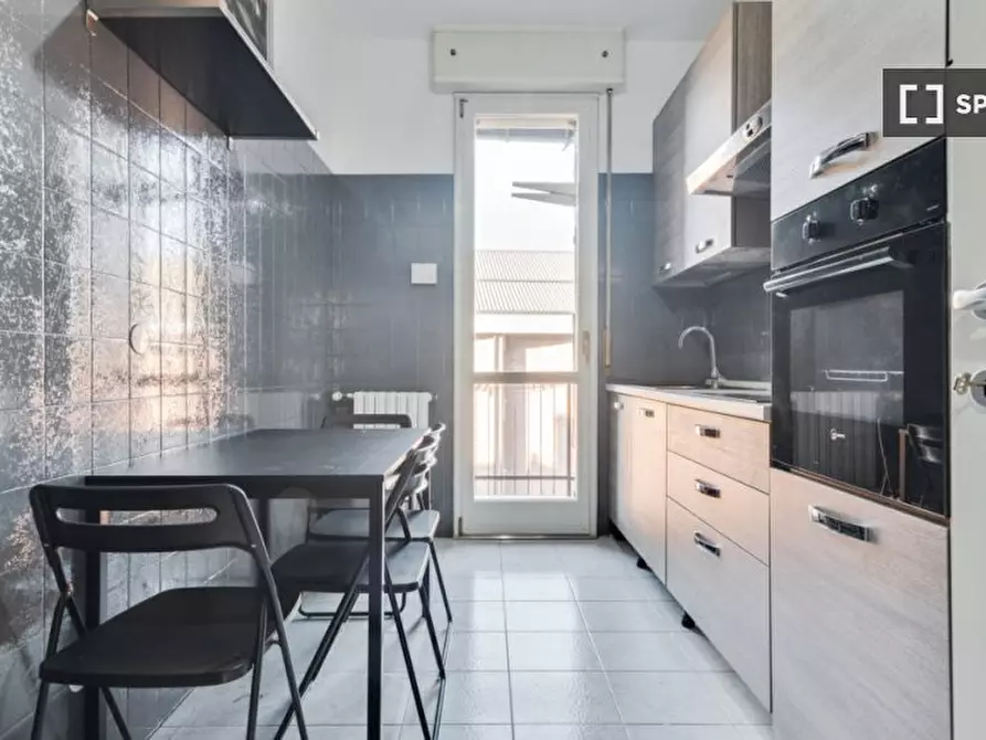 Immagine 13 di Camera condivisa in affitto  in Viale Monza a Milano