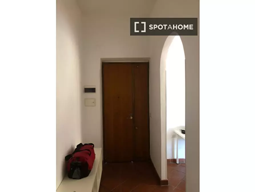 Immagine 5 di Appartamento in affitto  in Via dei Bruzi a Roma