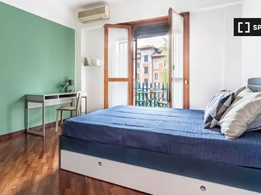 Immagine 15 di Camera condivisa in affitto  in Via Coluccio Salutati a Milano
