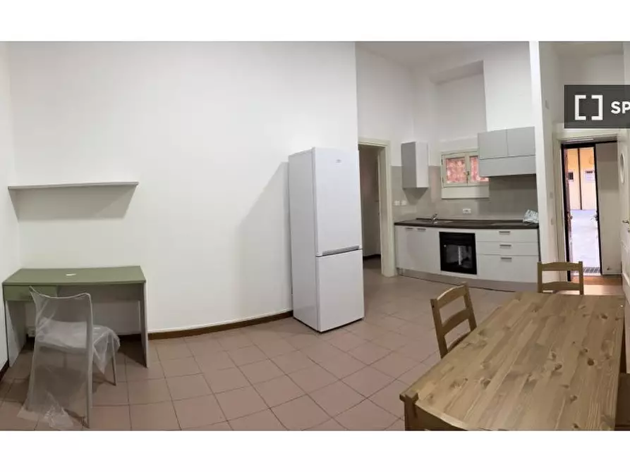 Immagine 6 di Camera condivisa in affitto  in Via Anton Giulio Barrili a Milano