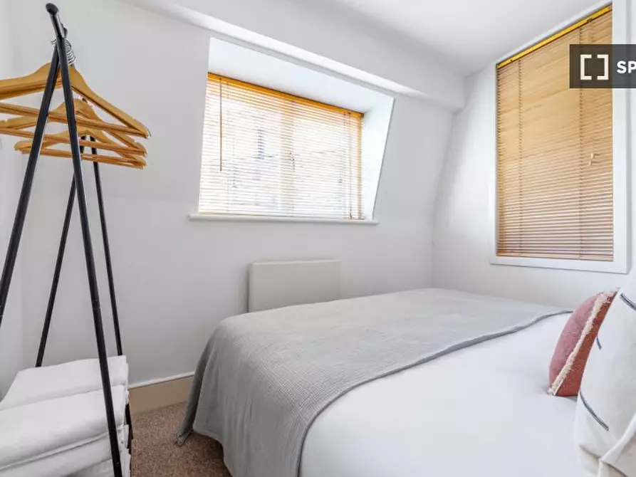 Immagine 7 di Appartamento in affitto  in Seven Dials a Camden Town