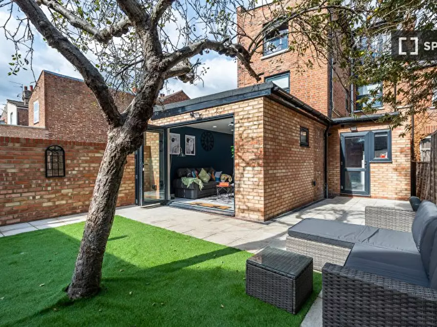 Immagine 17 di Appartamento in affitto  in flat c a Tottenham