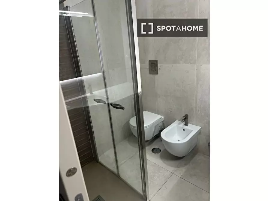Immagine 5 di Ufficio in affitto  in Via Cilicia a Roma
