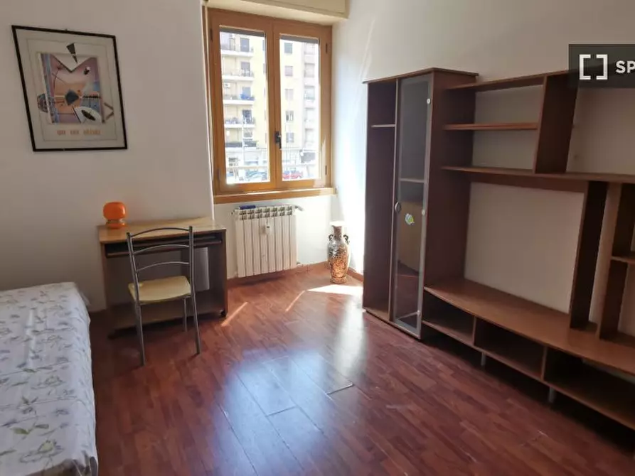 Immagine 5 di Camera condivisa in affitto  in Viale Lucania a Milano