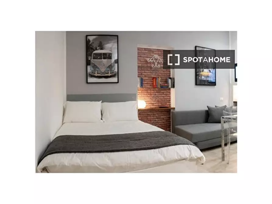 Immagine 4 di Ufficio in affitto  in Via S. Calocero a Milano