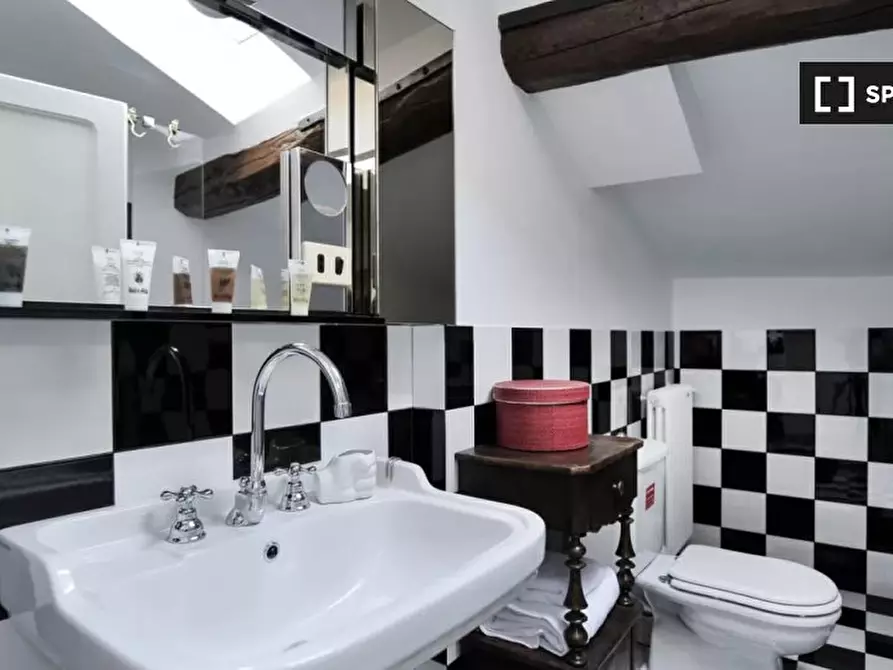 Immagine 18 di Appartamento in affitto  in Via Alfredo Testoni a Bologna