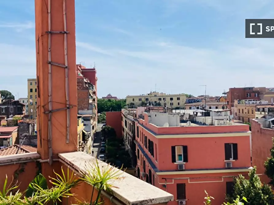 Immagine 2 di Appartamento in affitto  in Via Ascoli Piceno a Roma