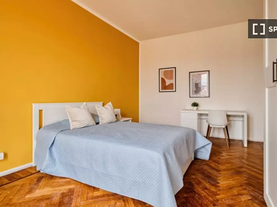Immagine 2 di Camera condivisa in affitto  in Via Vigevano a Milano