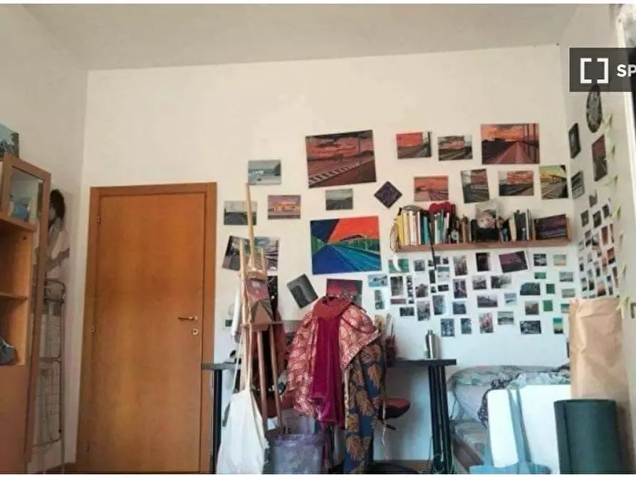 Immagine 2 di Camera condivisa in affitto  in Via dello Steccuto a Firenze