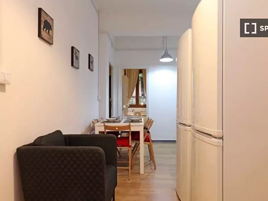 Immagine 7 di Camera condivisa in affitto  in Via dei Giornalisti a Roma