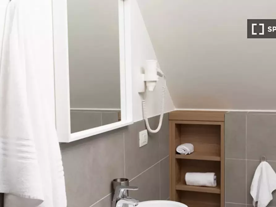 Immagine 3 di Ufficio in affitto  in Viale Cirene a Milano