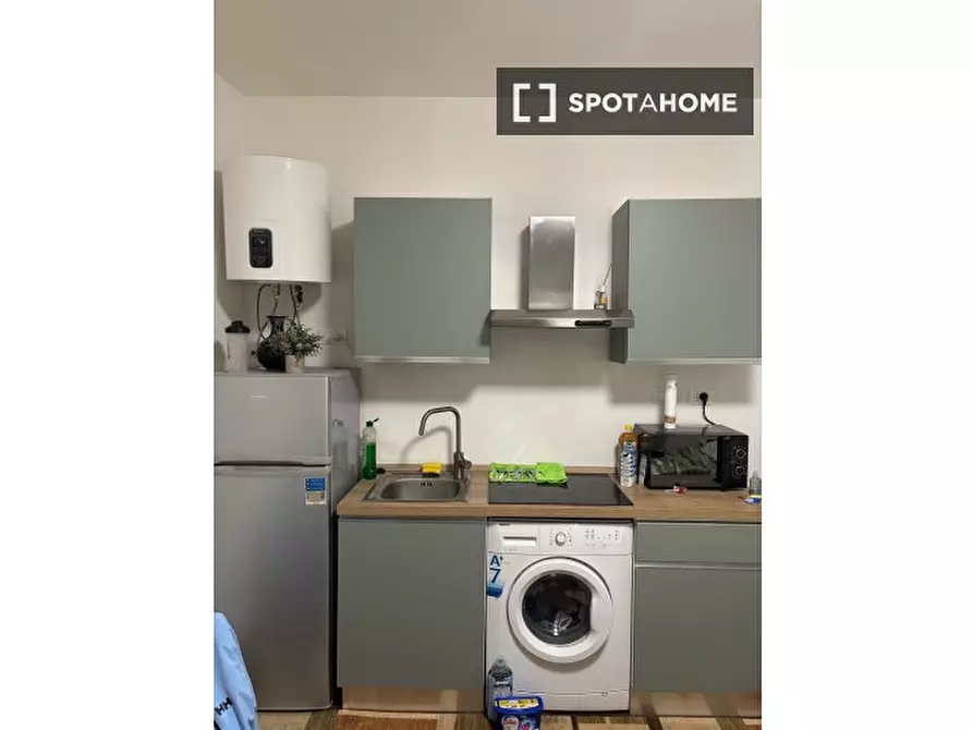 Immagine 2 di Ufficio in affitto  in V.le Bligny a Milano