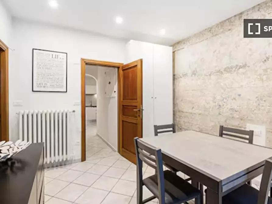 Immagine 6 di Camera condivisa in affitto  in Via degli Alfani a Firenze