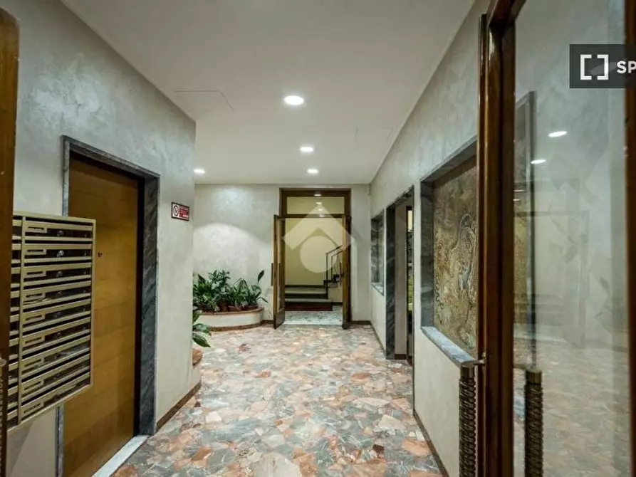 Immagine 9 di Appartamento in affitto  in Via Andrea Costa a Milano