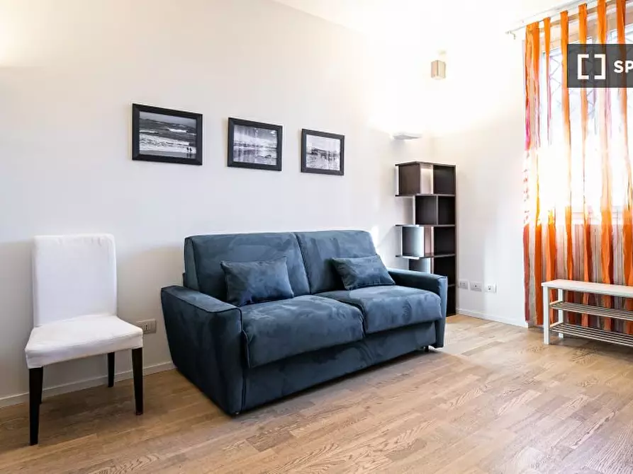 Immagine 4 di Appartamento in affitto  in Via Decembrio a Milano