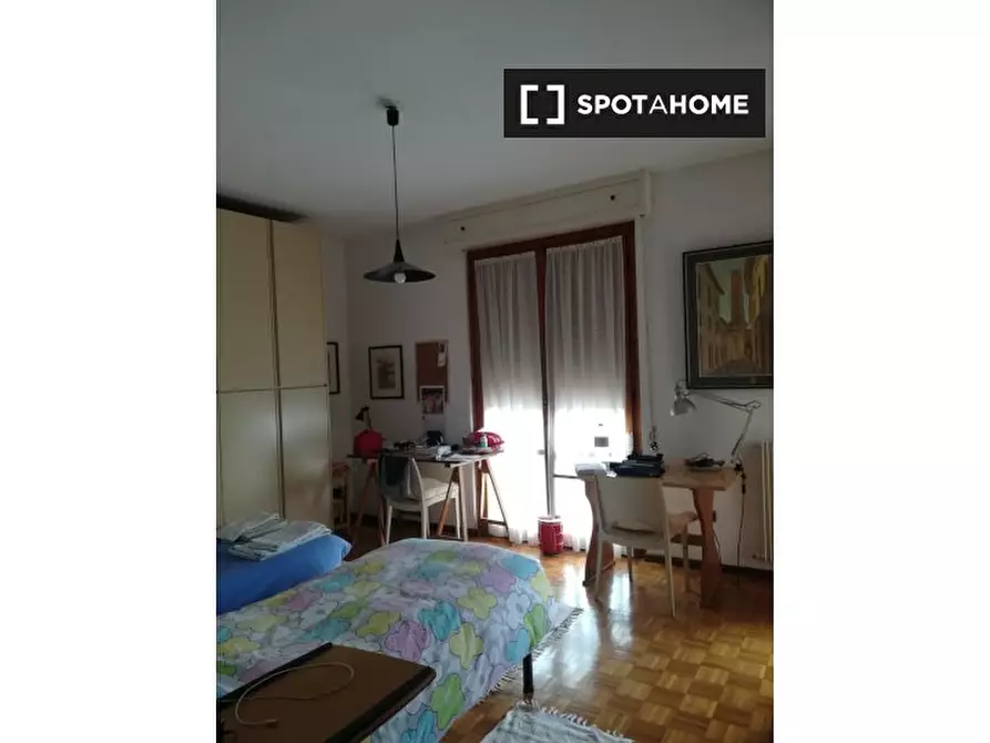 Immagine 7 di Camera condivisa in affitto  in Via del Beato Egidio a Perugia