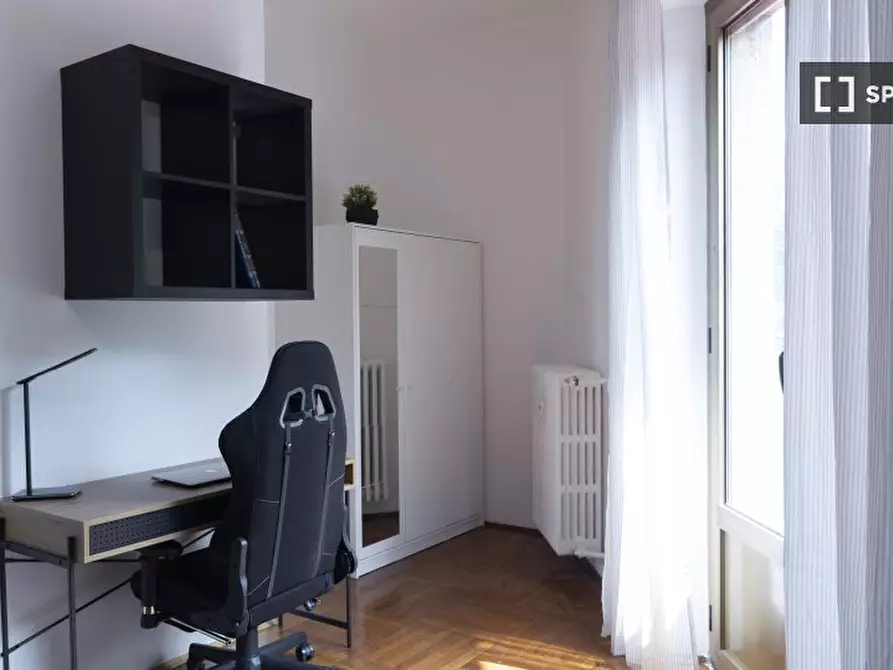 Immagine 5 di Camera condivisa in affitto  in Via Emilio Faà di Bruno a Milano