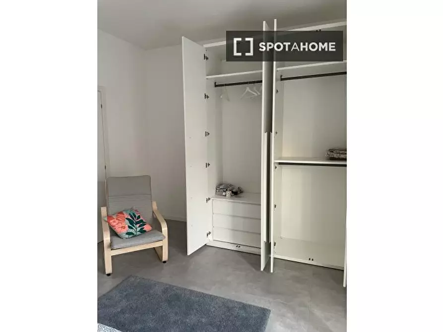 Immagine 2 di Camera condivisa in affitto  in Via Giacomo Carissimi a Padova