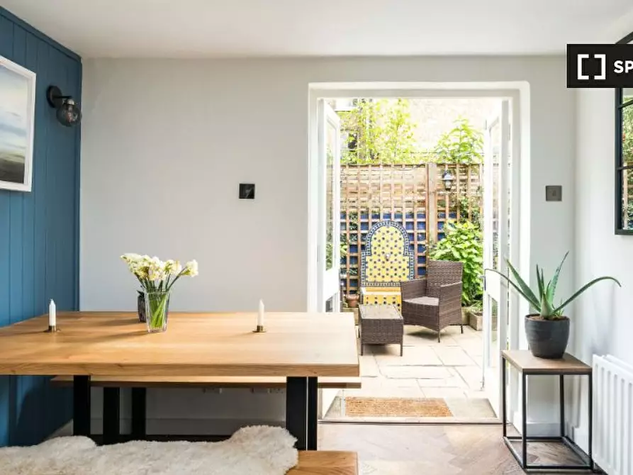 Immagine 16 di Appartamento in affitto  in Ingelow Rd a Lambeth