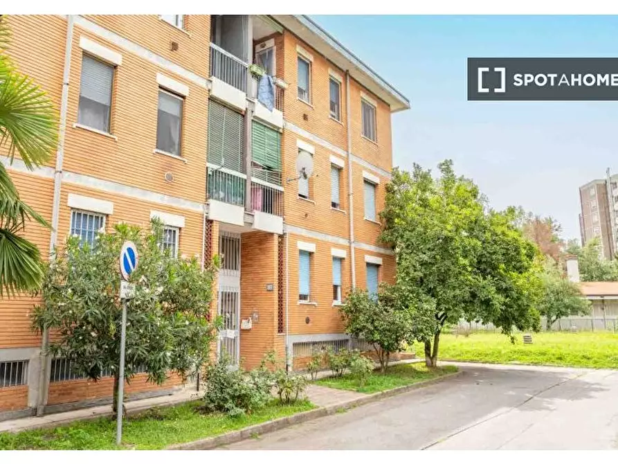 Immagine 13 di Camera condivisa in affitto  in Via Alessandro Litta Modignani a Milano