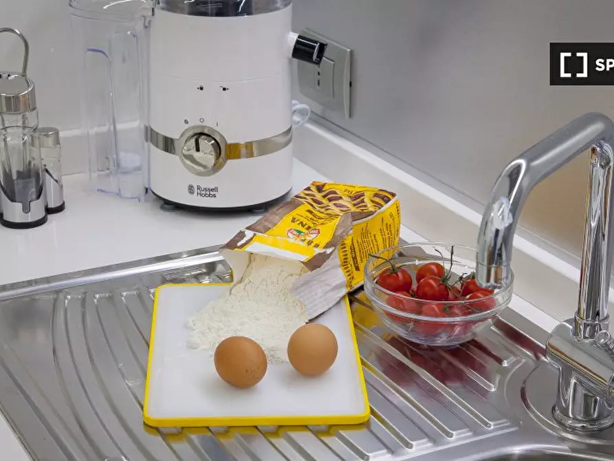 Immagine 11 di Appartamento in affitto  in Via Cesare Battisti, 00187 Roma RM, Italy a Roma