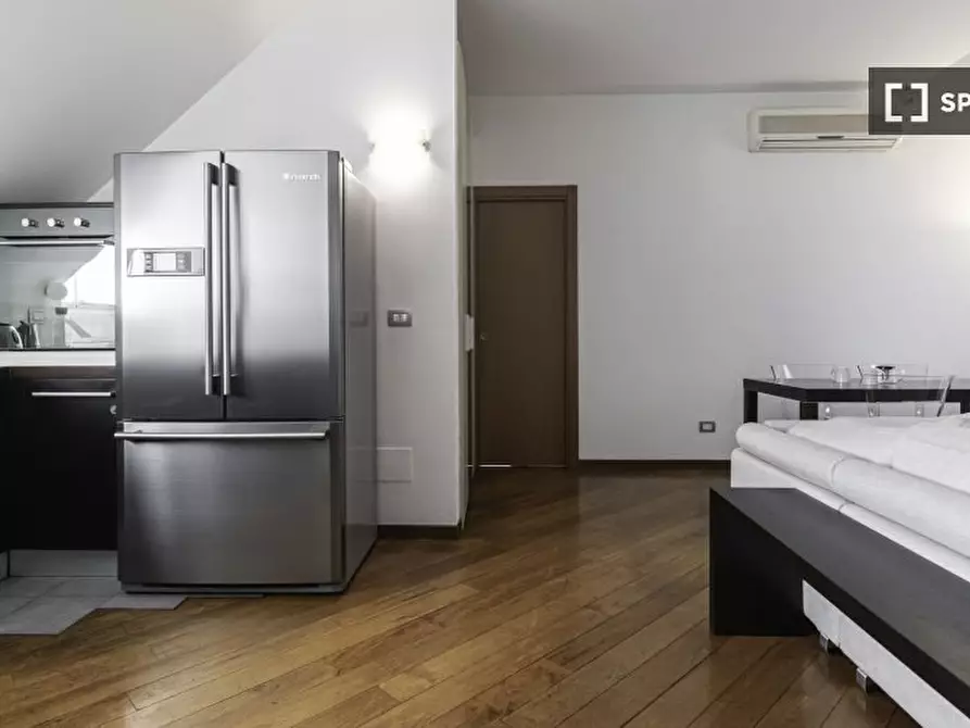 Immagine 17 di Appartamento in affitto  in Via Paolo da Cannobio a Milano