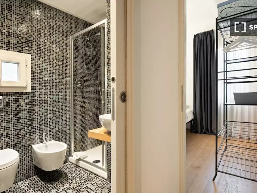 Immagine 9 di Appartamento in affitto  in Via dell'Albero a Firenze