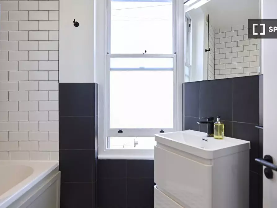 Immagine 19 di Appartamento in affitto  in Meeting House Lane a Camberwell