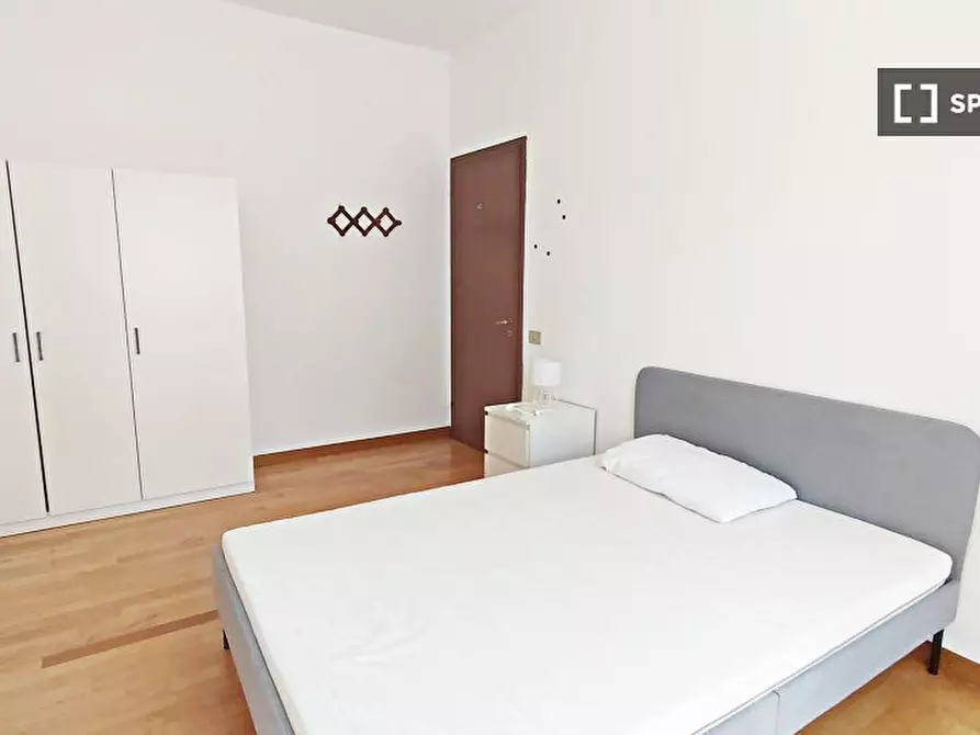 Immagine 3 di Camera condivisa in affitto  in Via Sapri a Milano